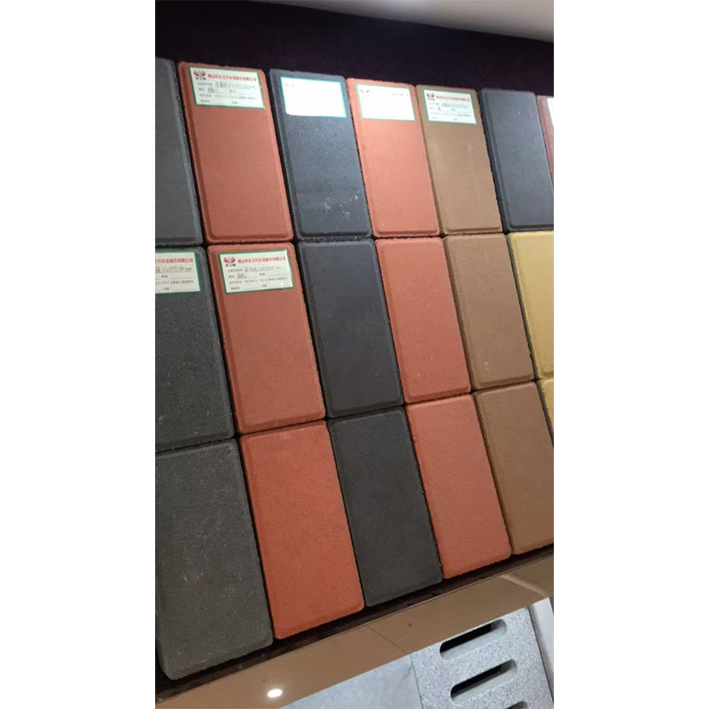 How can the high-strength properties of environmentally friendly bricks meet the load-bearing requirements of modern construction projects?